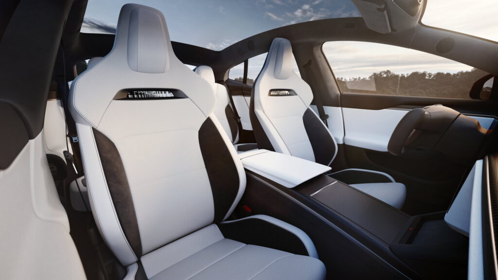  Keep Your Bum In Place With Tesla Model S Plaid’s New Sport Seats