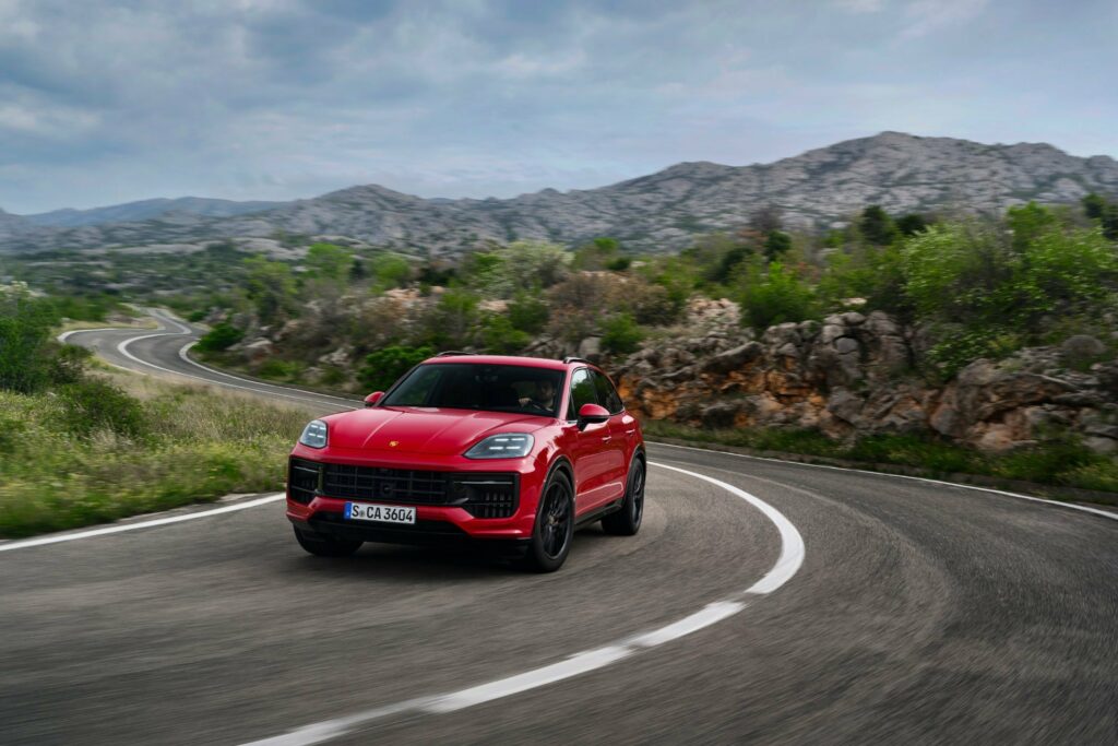  2025 Porsche Cayenne GTS Roars Back With Punchier V8 And Turbo GT Suspension Parts