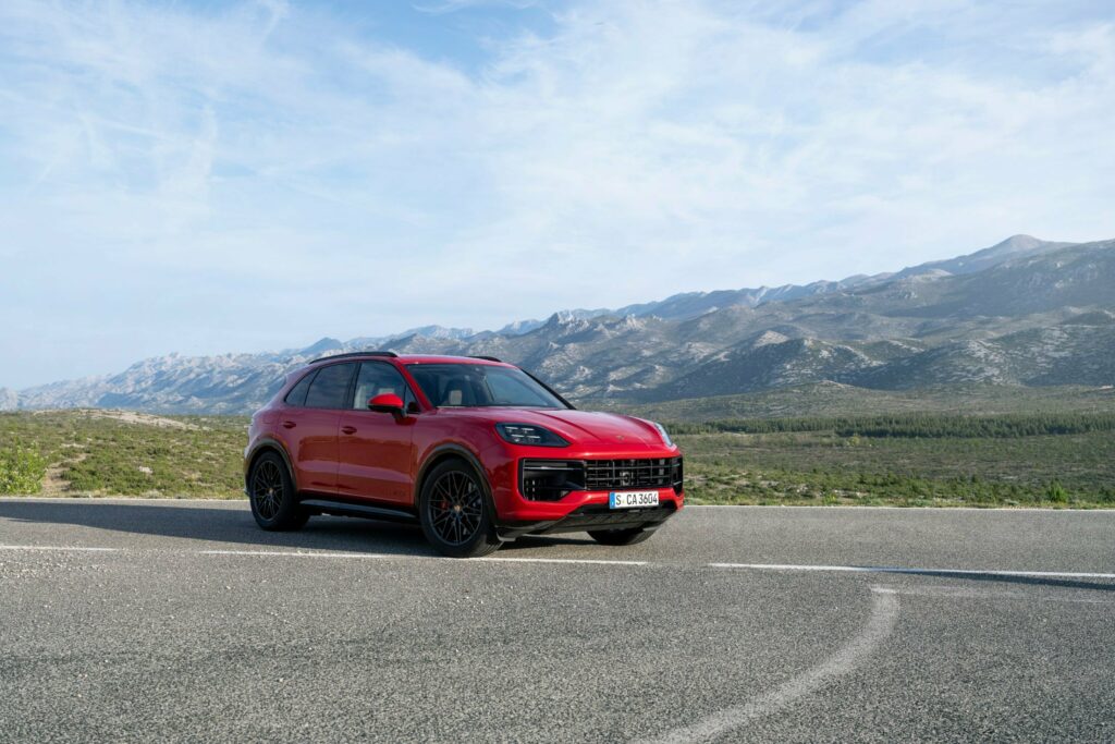  2025 Porsche Cayenne GTS Roars Back With Punchier V8 And Turbo GT Suspension Parts