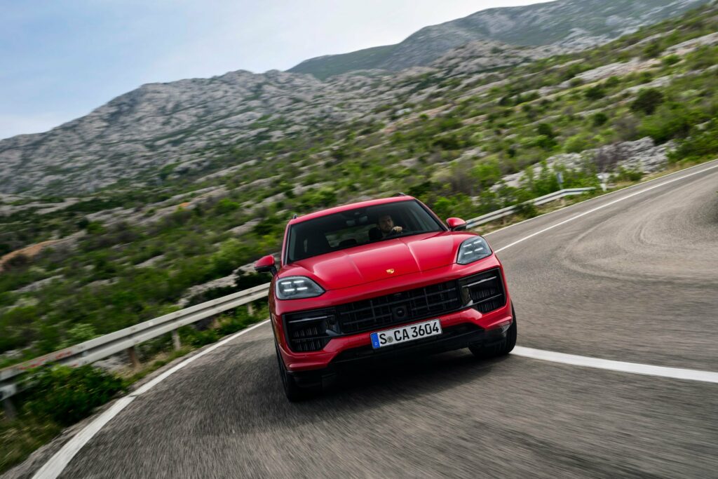  2025 Porsche Cayenne GTS Roars Back With Punchier V8 And Turbo GT Suspension Parts