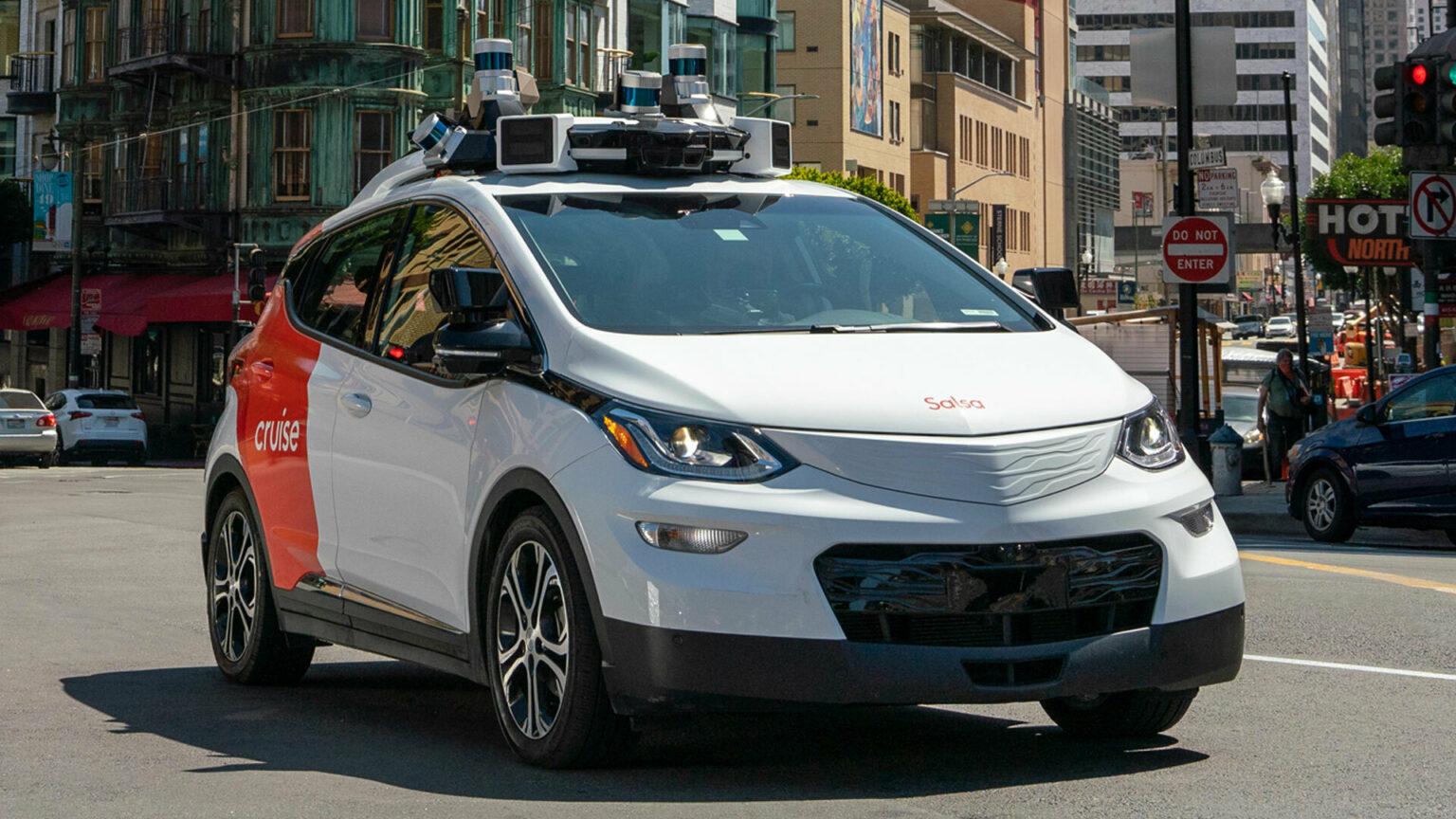Cruise Returning To The Streets Of Phoenix With Human Drivers | Carscoops