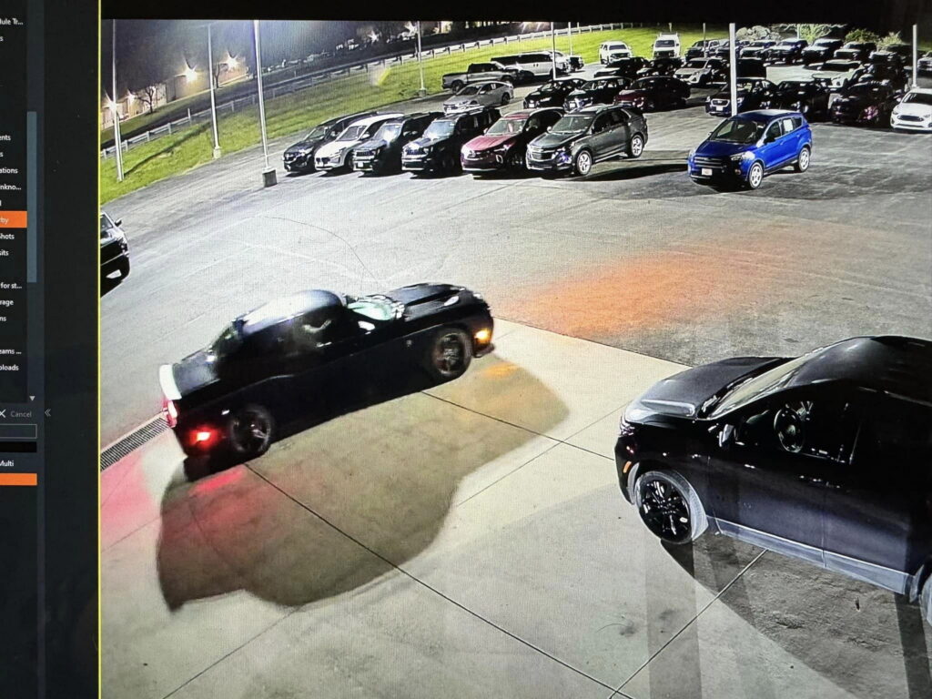  Thieves In Dodge Challenger Smash Dealership With Equinox To Steal New Corvette, Camaro