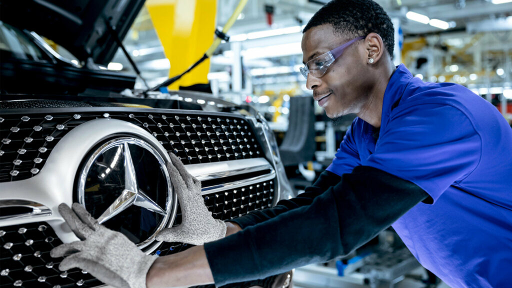  UAW Files Charges Against Mercedes For Alleged Anti-Union Campaign