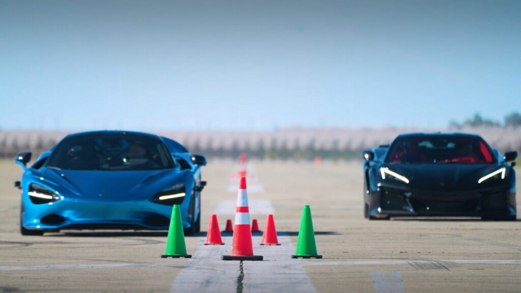  The 2023 Chevrolet Corvette E-Ray Is Fast, But Can It Keep Up With A McLaren 750S?