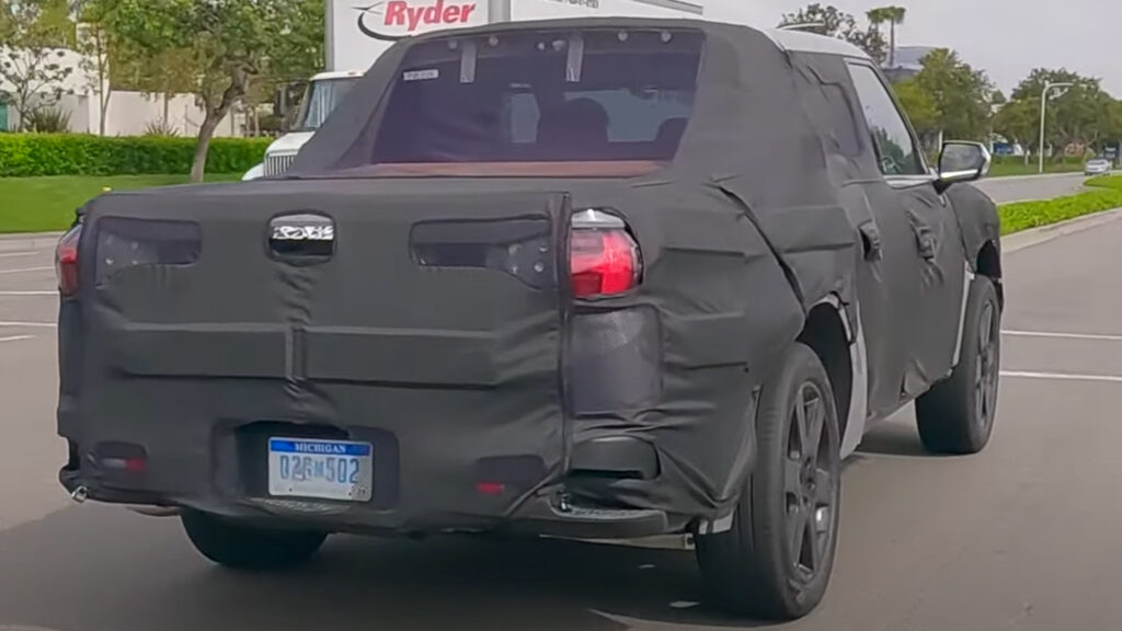  Kia&rsquo;s Electric Pickup Looks A Lot Like An EV9 With A Bed