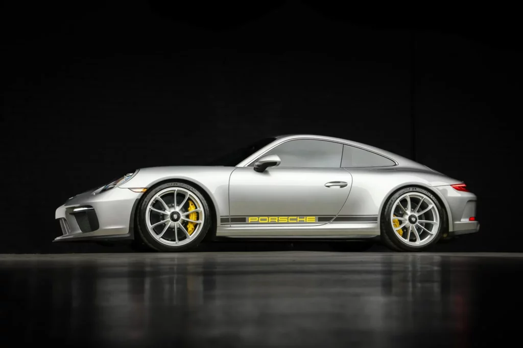  Your Daily Reminder Of The Porsche 911 GT3 Touring Being The Perfect Sports Car