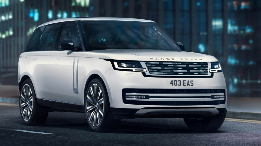  Range Rover Insurance Rates Are So High JLR Is Now Giving UK Owners £150 Per Month