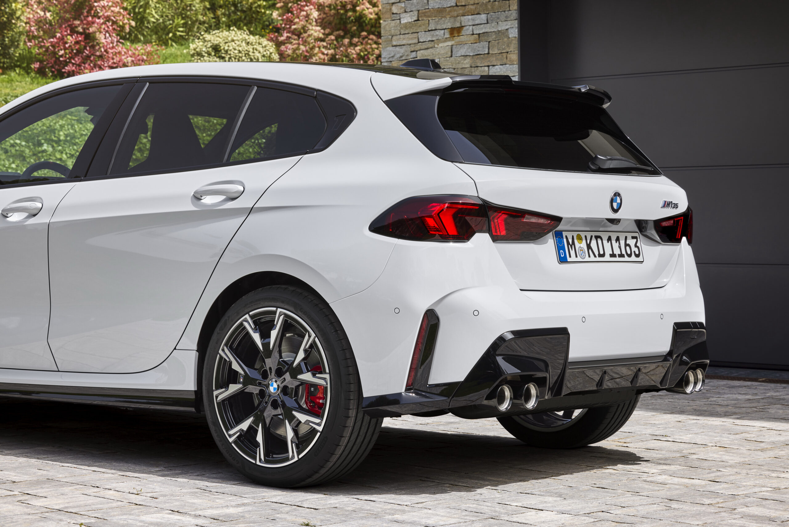 2025 BMW M135i 31