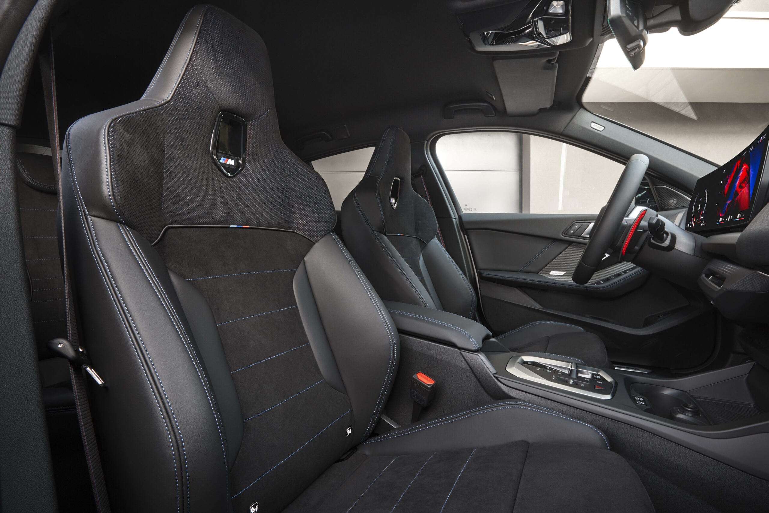 2025 BMW M135i 76