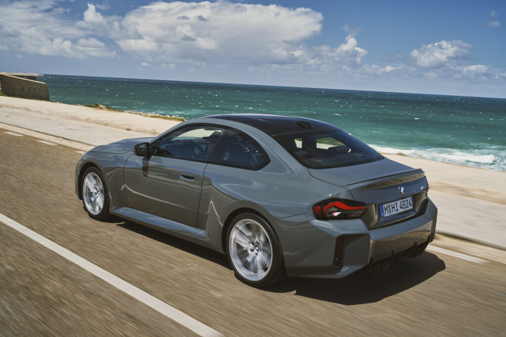 2025 BMW M2