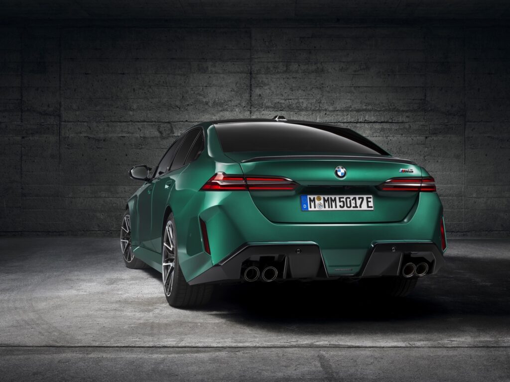  New BMW M5 Configurator Lets You Add A Hitch