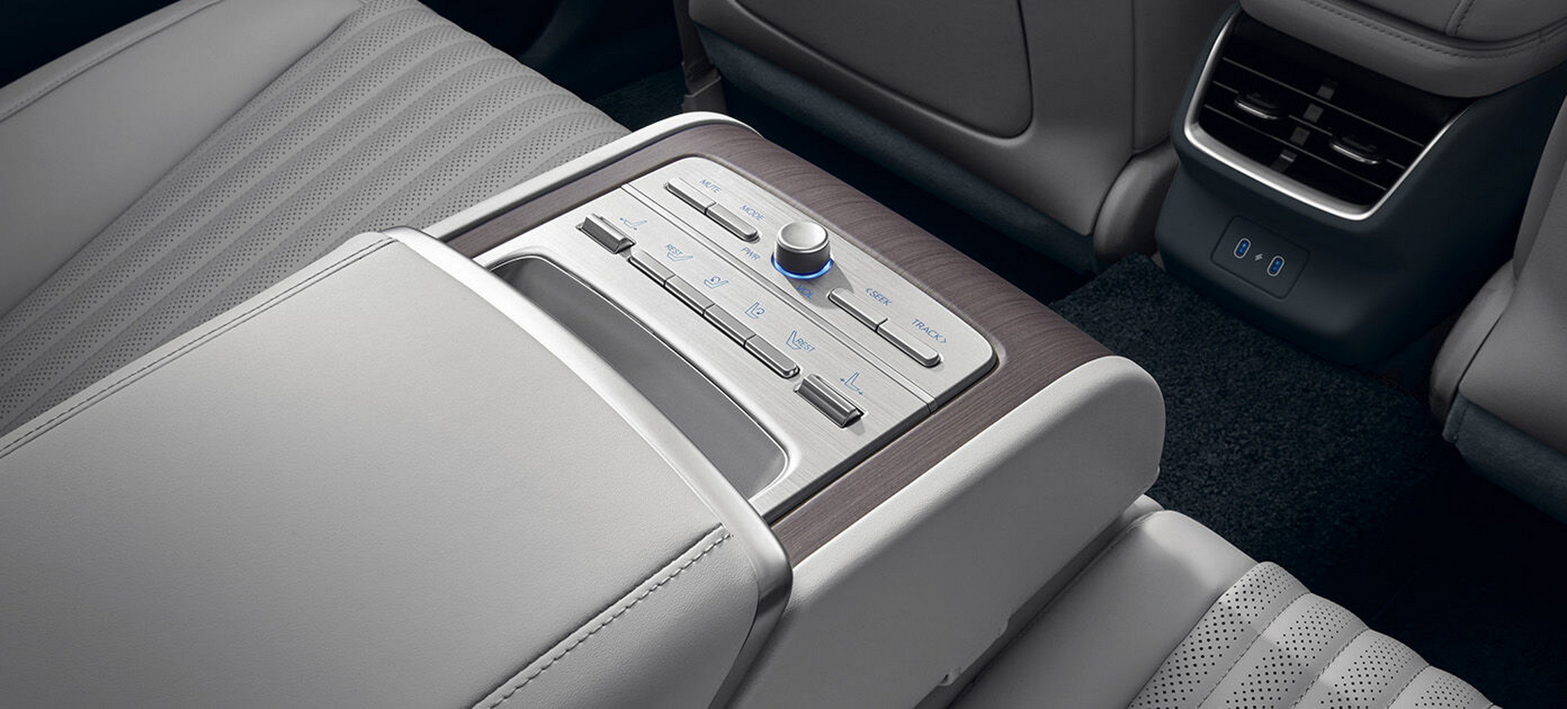 The Luxurious Hyundai Flagship We Never Got Is About To Change