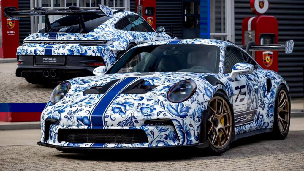  Porsche’s One-Off 911 GT3 RS Is More Vase Than Racecar