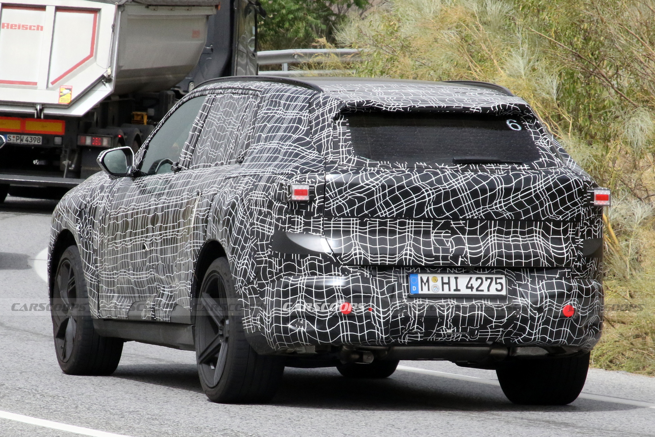 2027 BMW X5 Has Neue Klasse Looks And Mustang Mach-E Door Handles