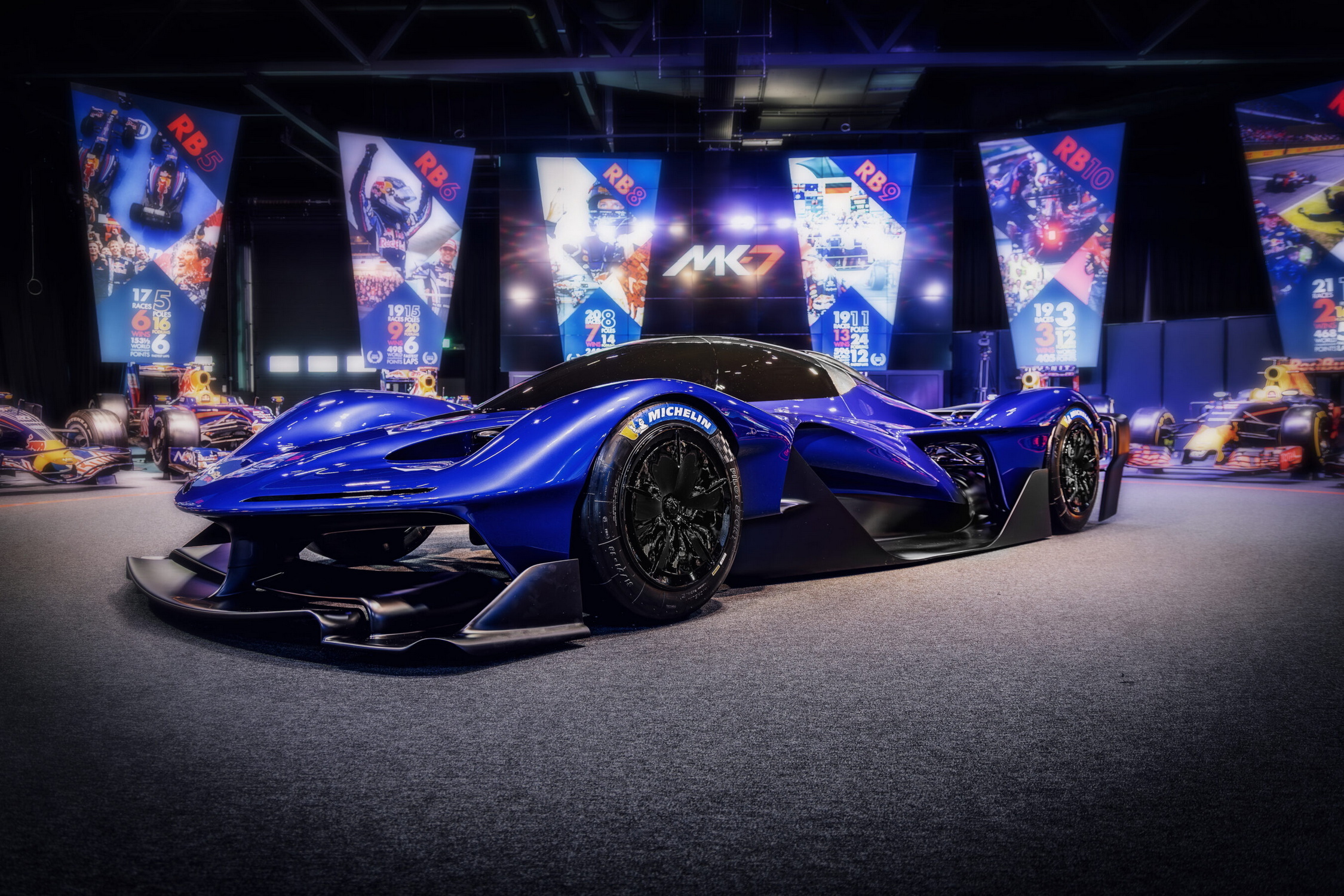 Red Bull RB17 (1)