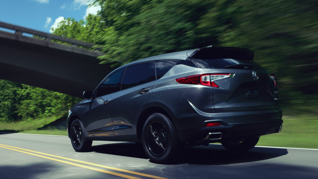 Оновлена Acura RDX 2025 модельного року