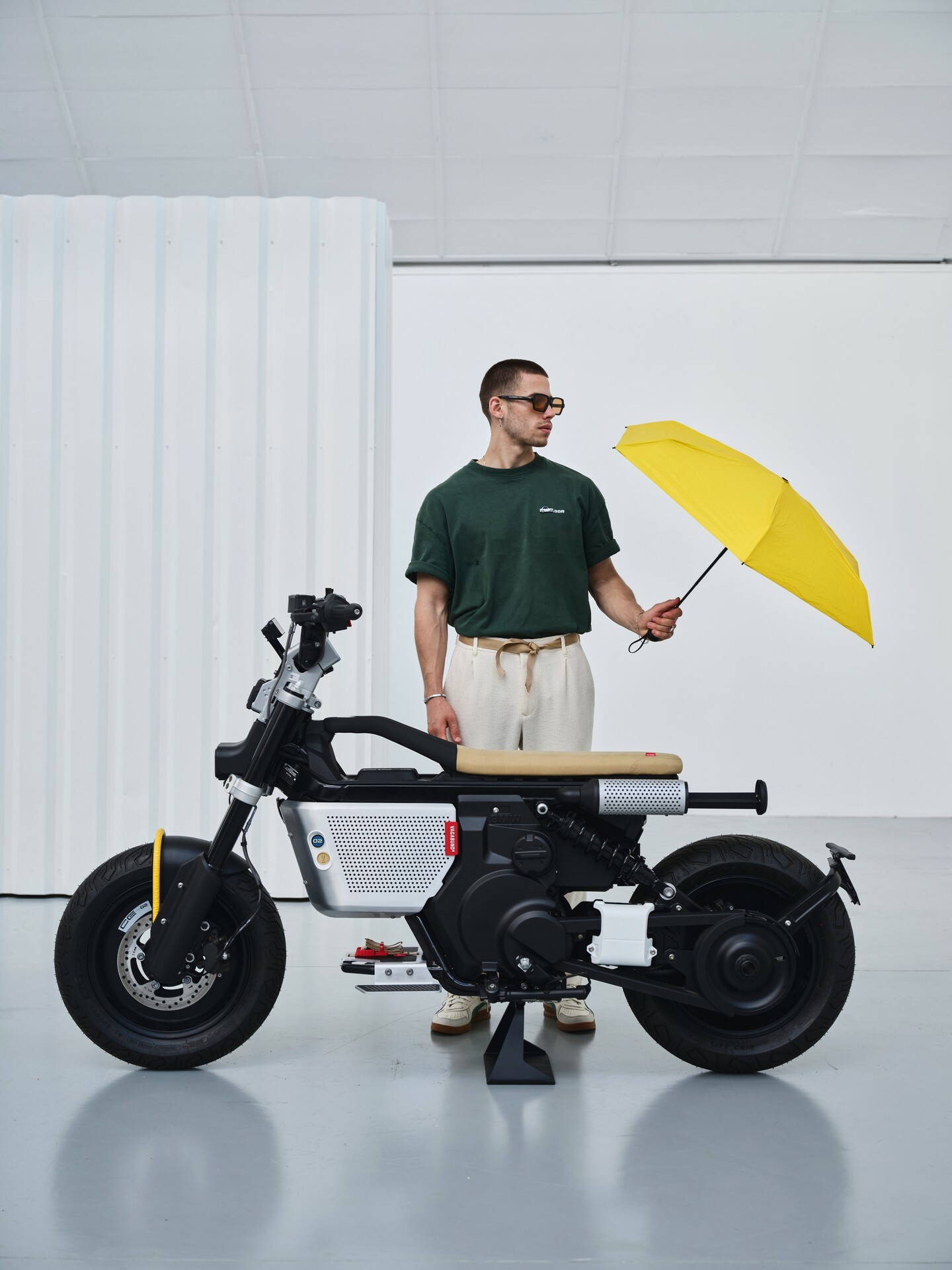 BMW Motorrad presents the new BMW CE 04.