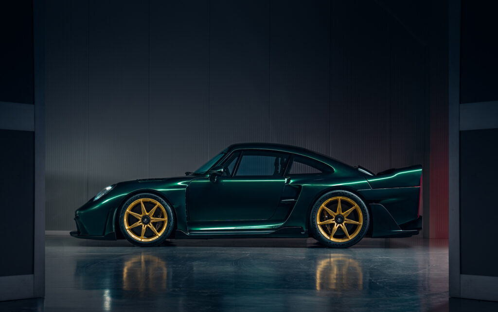  &ldquo;The Classic 911 Drives Like S***,&rdquo; Says Man Re-Engineering It