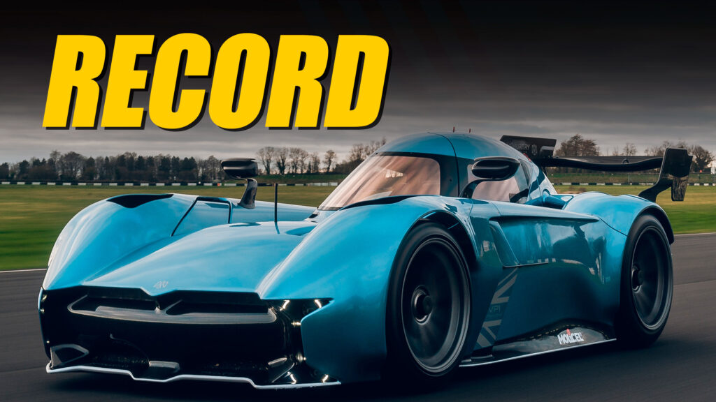  McMurtry Speirling Pure Demolishes Castle Combe Track Record With Power Capped At 80%