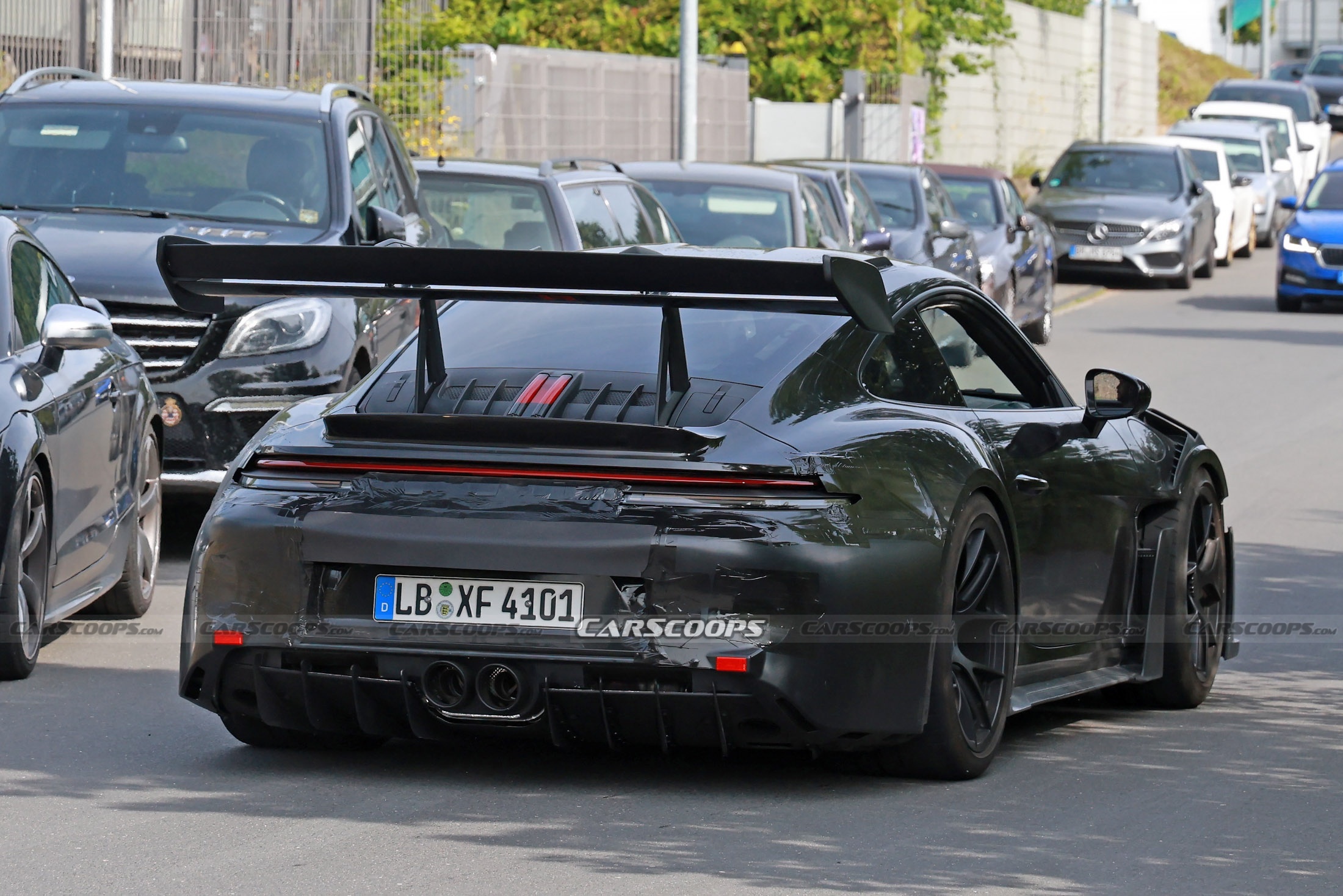 Facelifted Porsche 911 GT3 RS Steps Out For The First Time