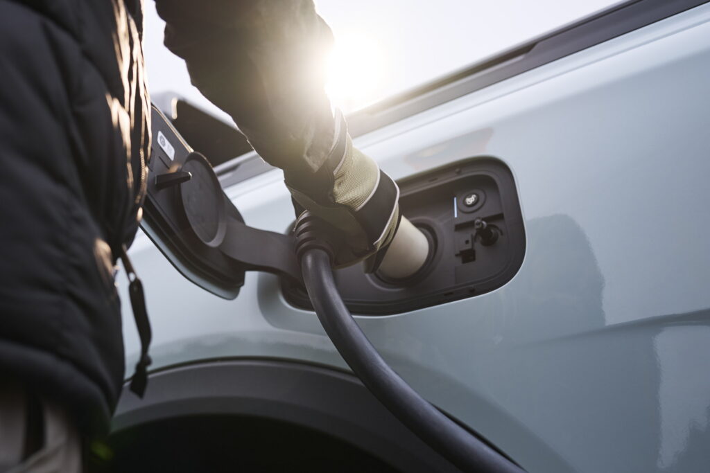  Ford&rsquo;s New EV Lab Is Building A Ranger-Sized Electric Pickup You&rsquo;ll Actually Afford