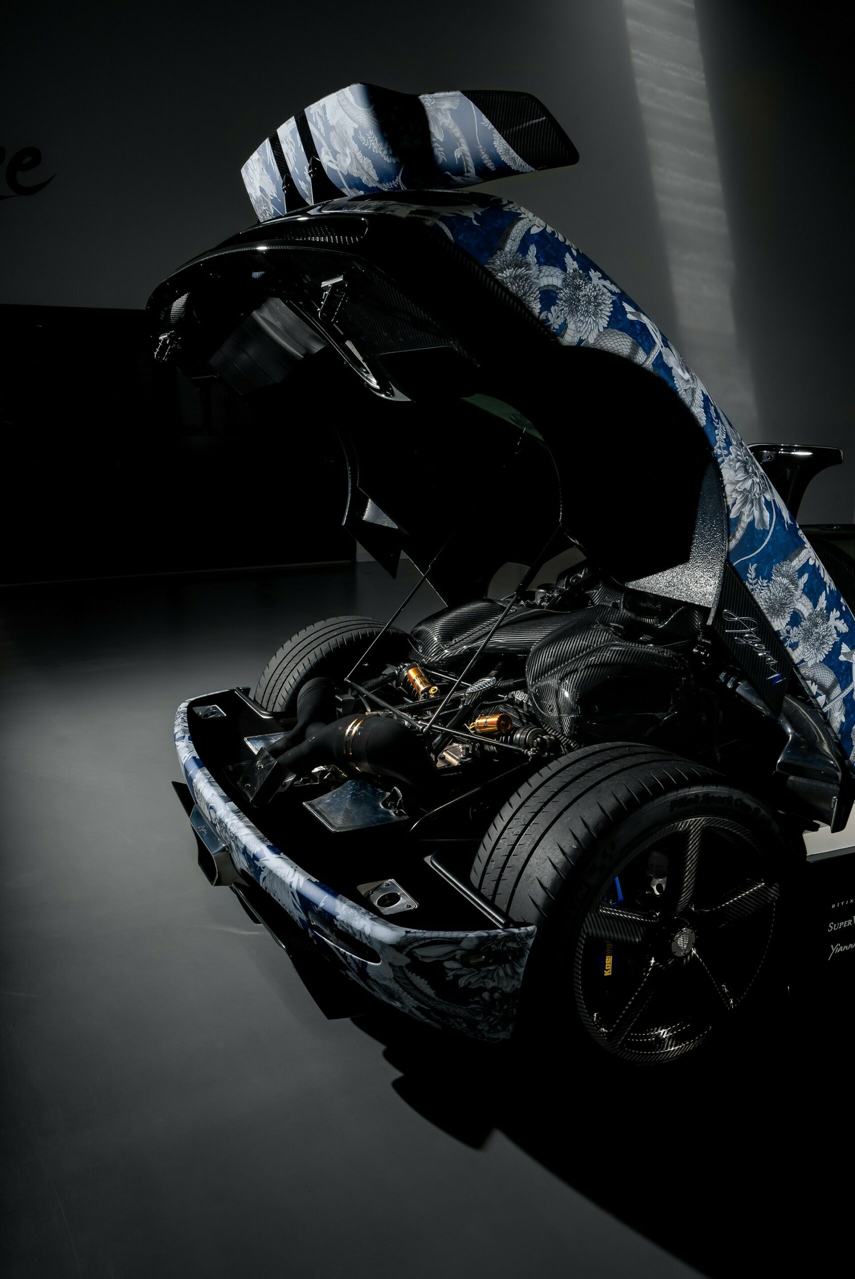 Bespoke Koenigsegg Agera In Floral Wrap Looks Surprisingly Good | Carscoops
