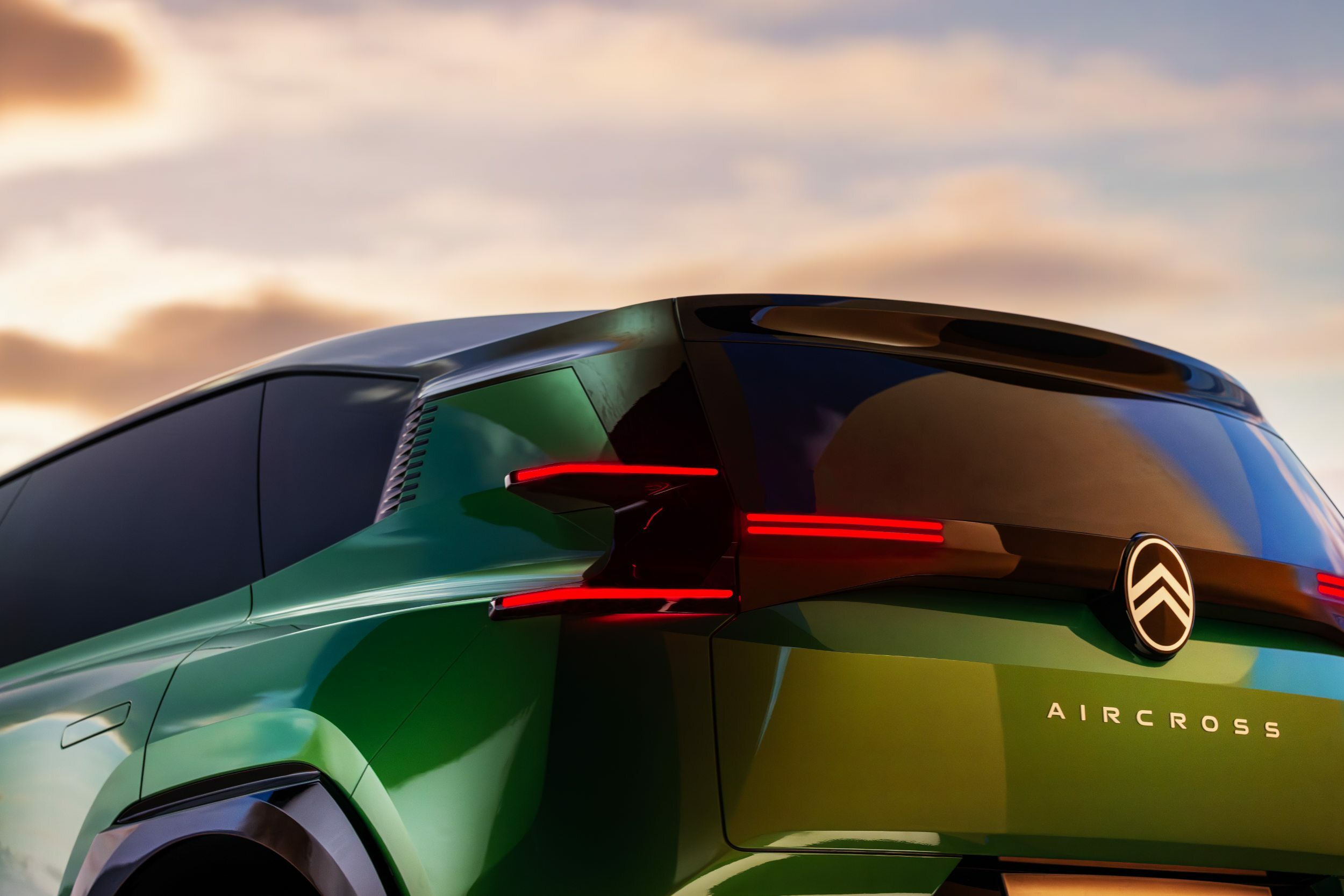 Citroen C5 Aircross Concept Previews A Family-Focused Compact SUV For 2025