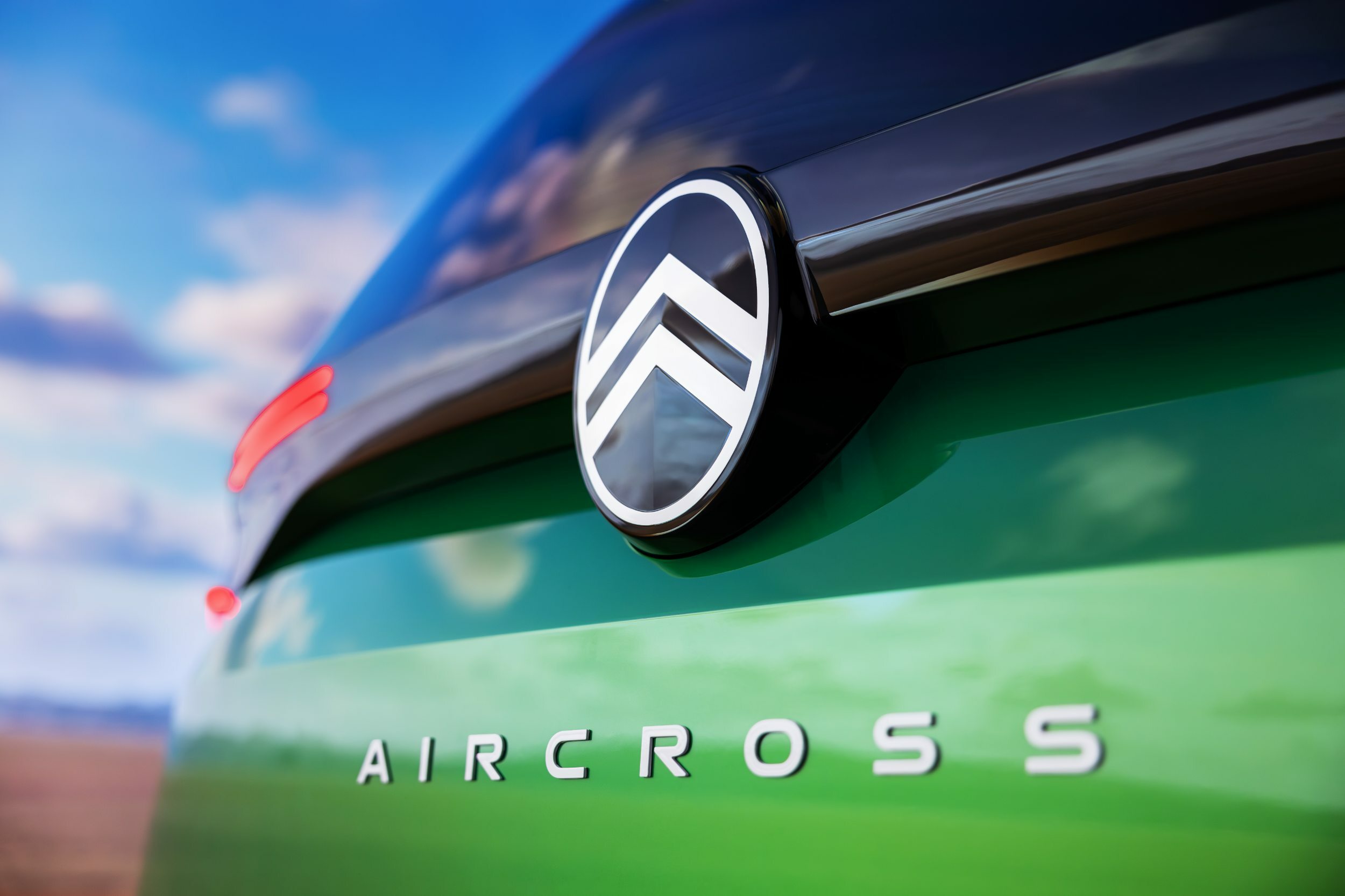 Citroen C5 Aircross Concept Previews A Family-Focused Compact SUV For 2025