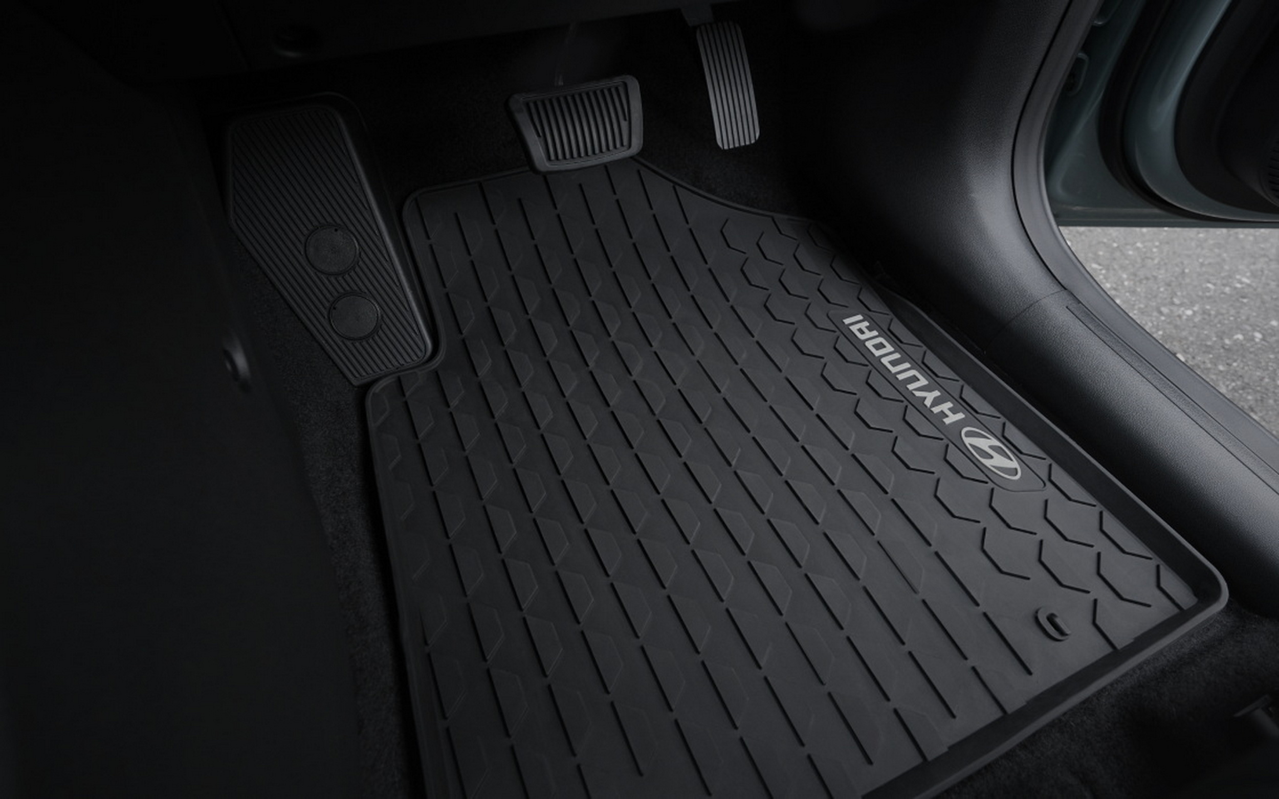 Hyundai Kona EV Gets An Outdoorsy Edition With Unpainted Bumpers