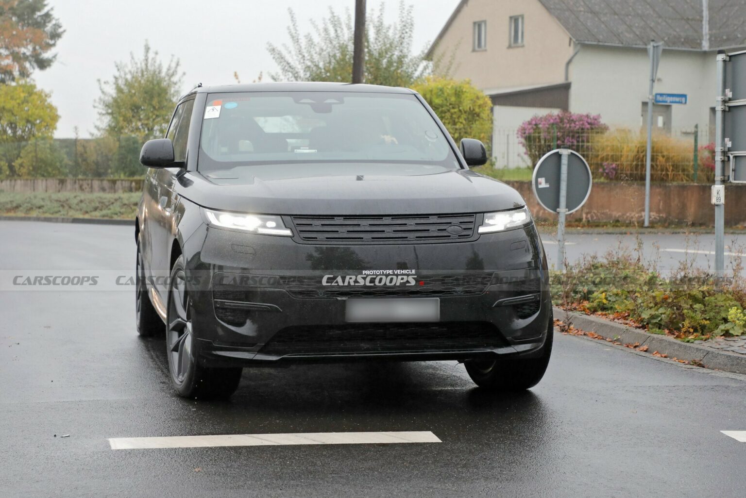 Electric Range Rover Sport Takes To The ‘Ring With Familiar Design ...