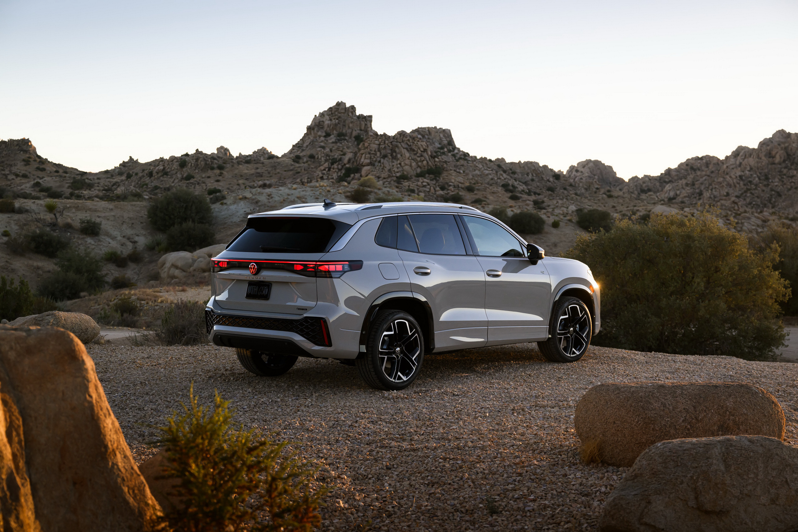 2025 VW Tiguan USA 11