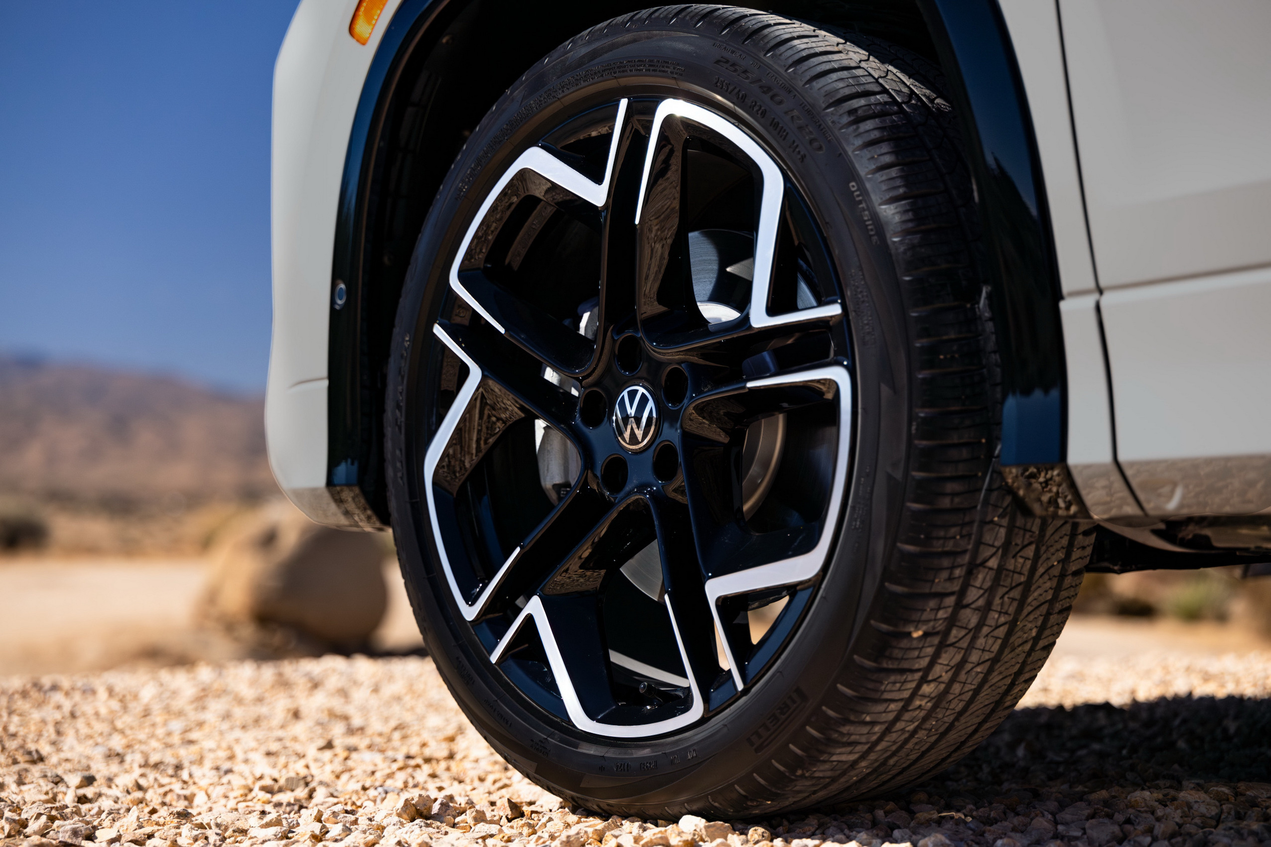 2025 VW Tiguan USA 33