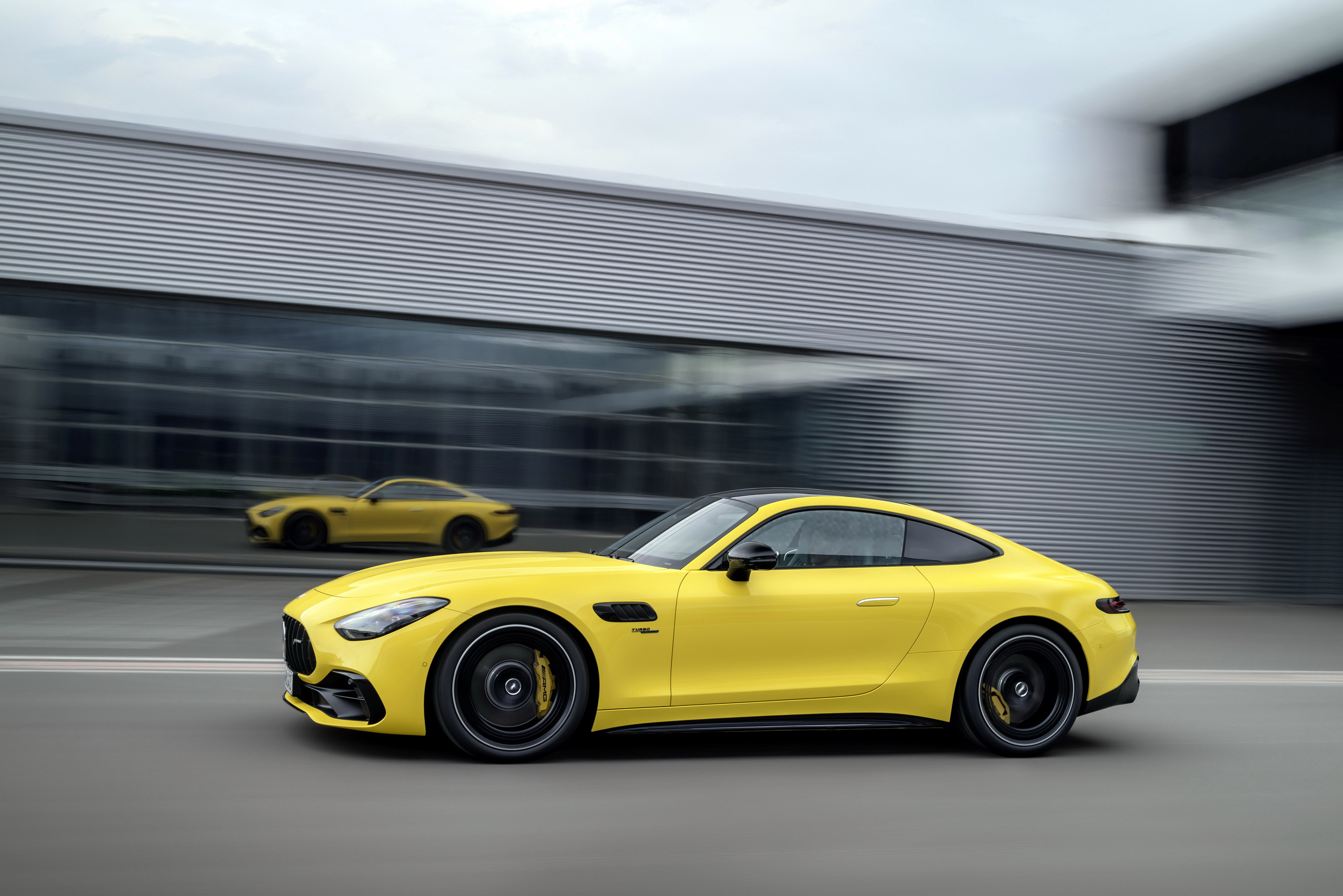 Would You Drop https://www.carscoops.com/2024/11/wow-107000-for-a-four-cylinder-mercedes-amg-gt-43/07K On A Four-Cylinder Mercedes-AMG GT?
