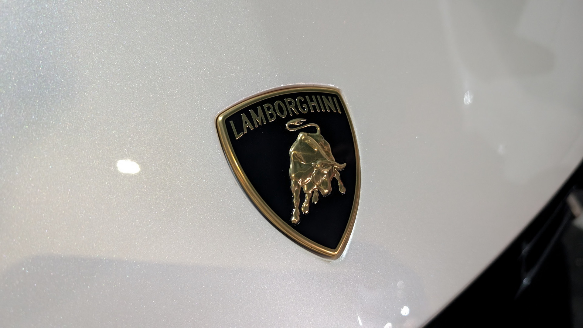 Lamborghini Urus S Review: The Tamest Raging Bull Still Has Some Wild DNA