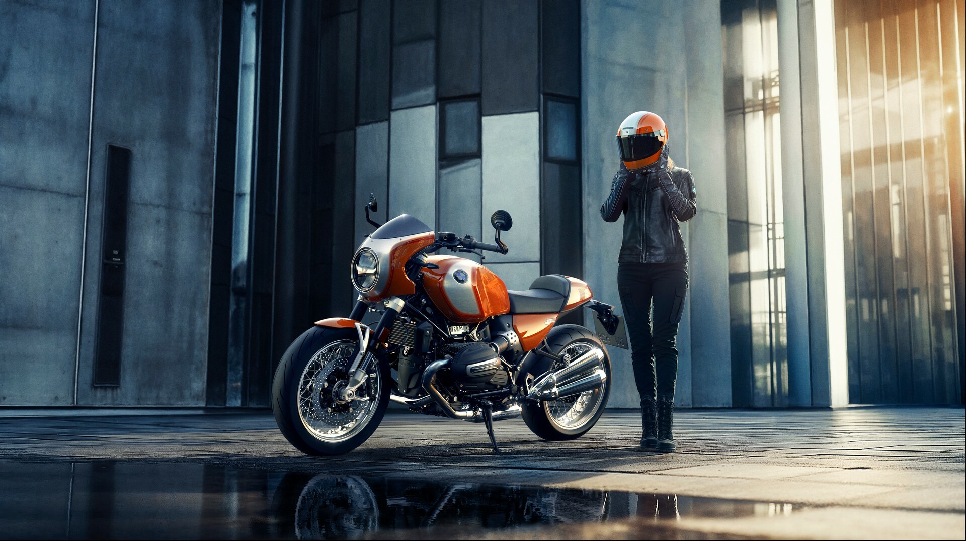 BMW’s New R 12 S Celebrates The Iconic R 90 S With 1,170cc Two-Cylinder ...