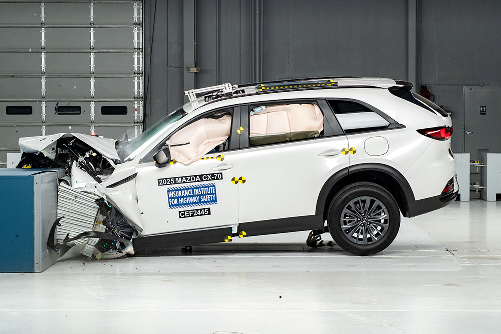 Suburu Rivian Subaru Forester And Rivian R1 Win IIHS Top Safety Pick, Bronco Sport ...