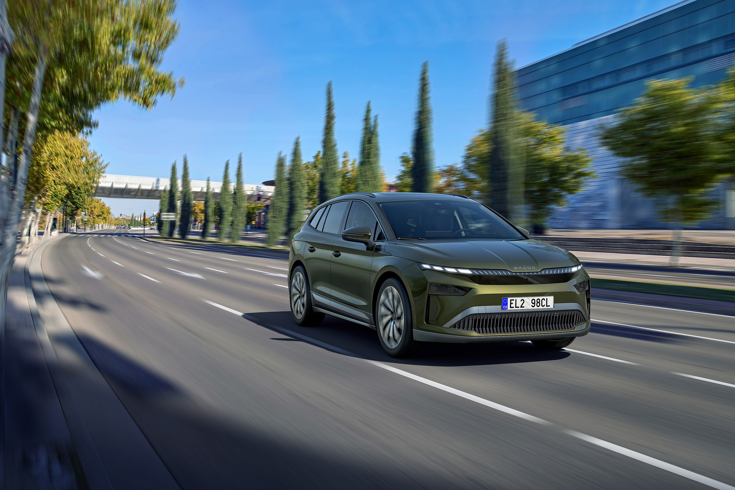 2025 Skoda Enyaq Facelift Boasts New Looks And Up To 365 Miles On A 