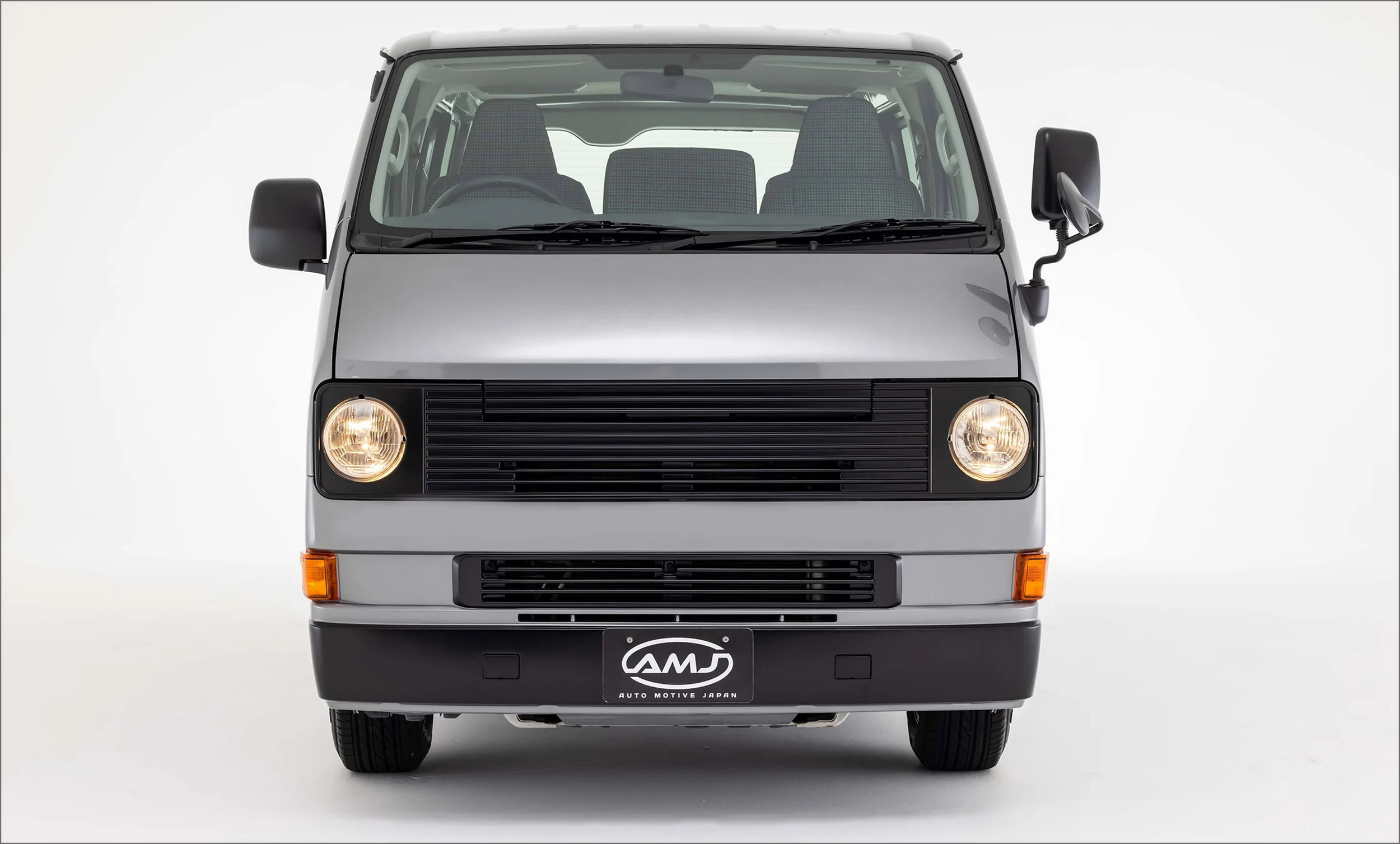 The Vanace Turns The Toyota HiAce Into A Retro VW T3