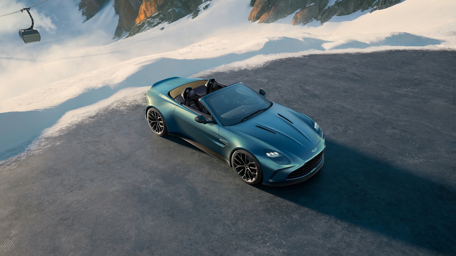 Aston Martin Vantage Roadster - 7
