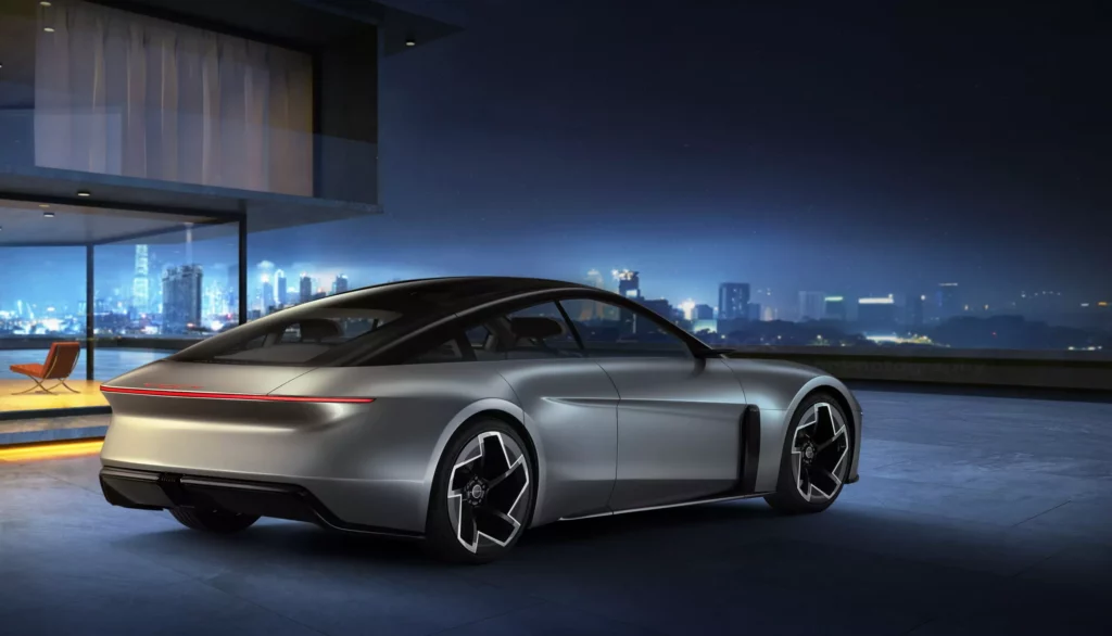  Chrysler Halts 2026 Electric Crossover &ldquo;Until Further Notice&rdquo;