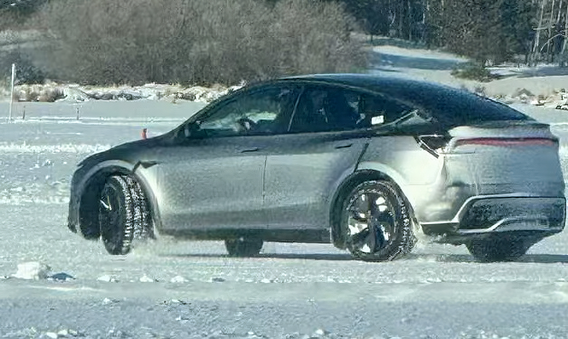 Tesla Model Y Juniper 2026 2