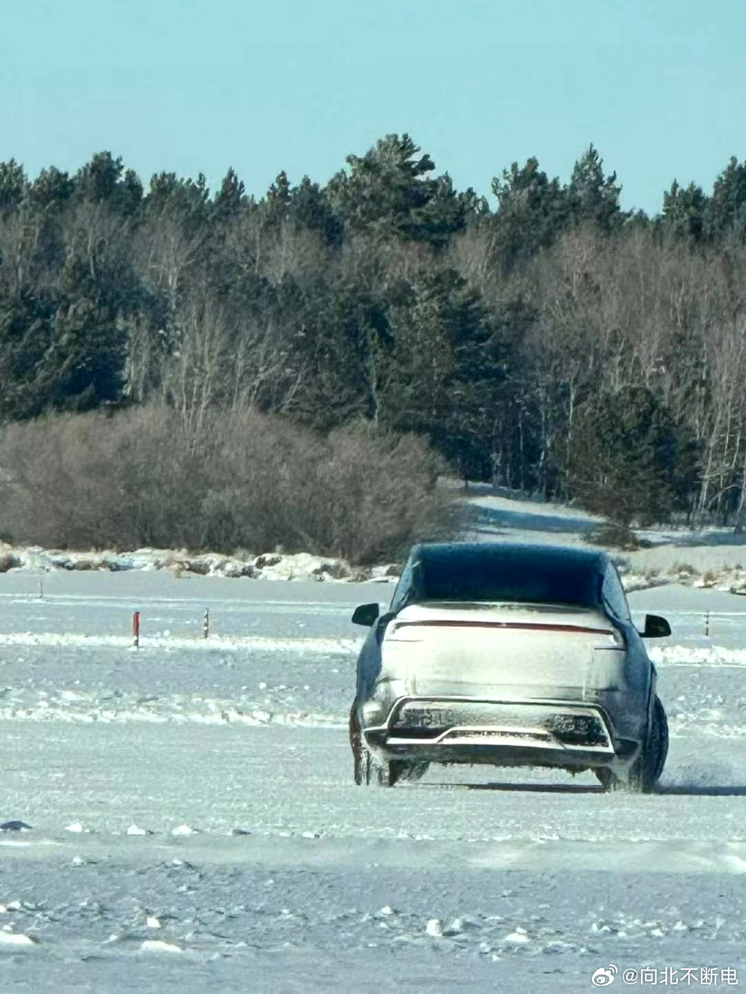 Tesla Model Y Juniper 2026 6 copy