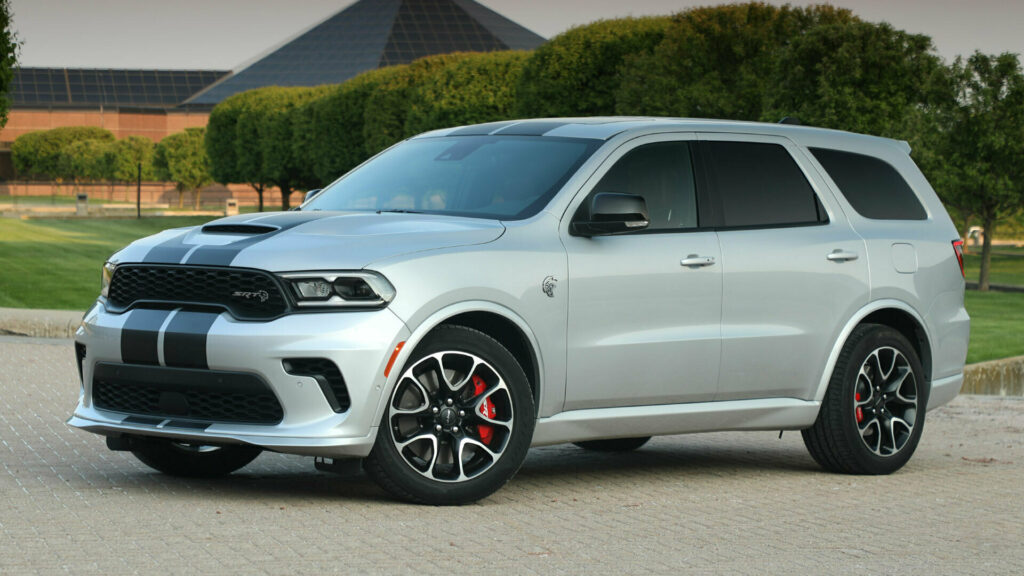 Two Thieves Steal 25 Dodge Durangos from Dealers Across Michigan