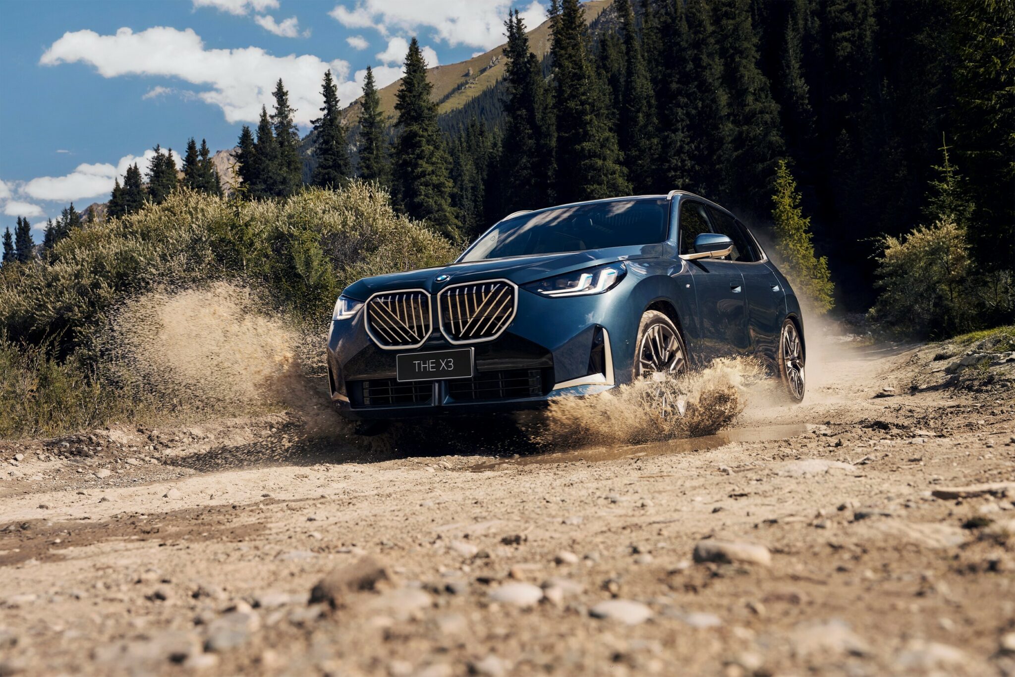 BMW’s First Long-Wheelbase X3 Gives China The Legroom It Craves | Carscoops