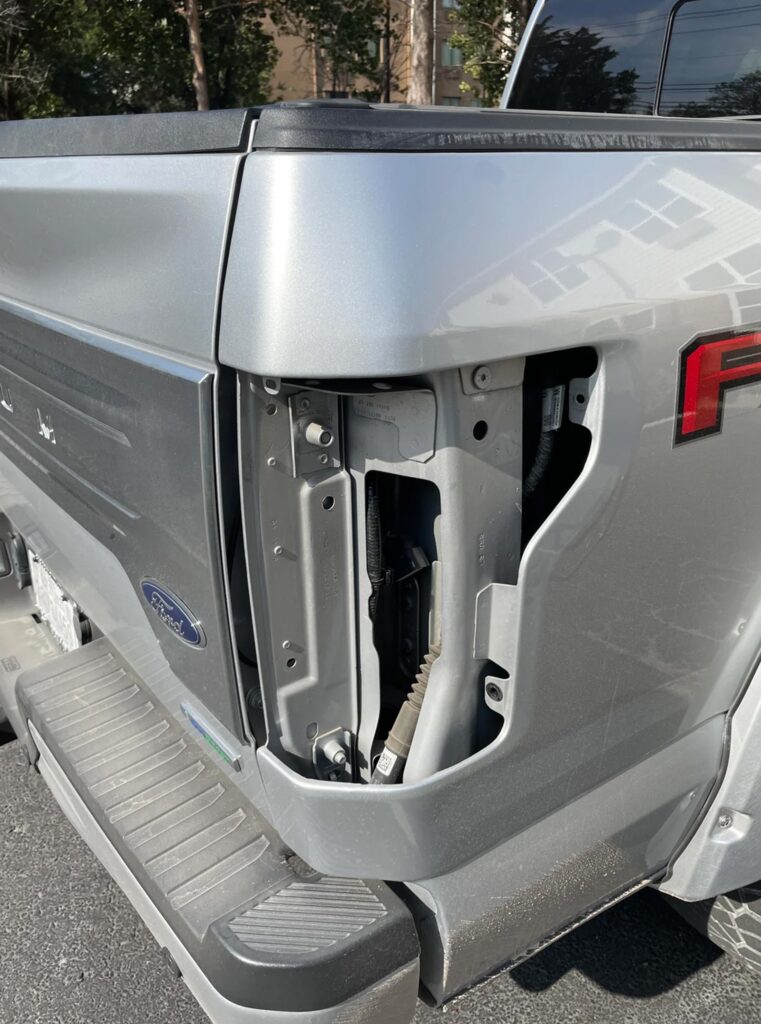  Texas Thieves Have Stolen $92,000 Of Taillights From 34 Ford Trucks Since September