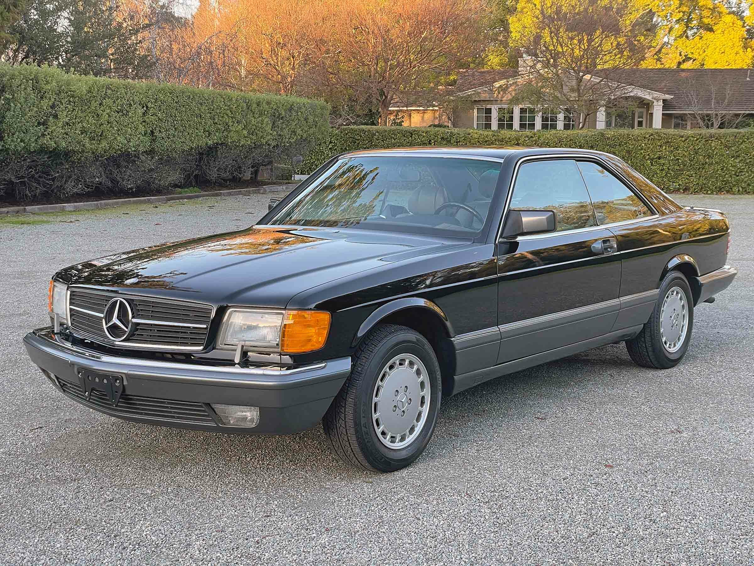 Mercedes 560SEC 00004