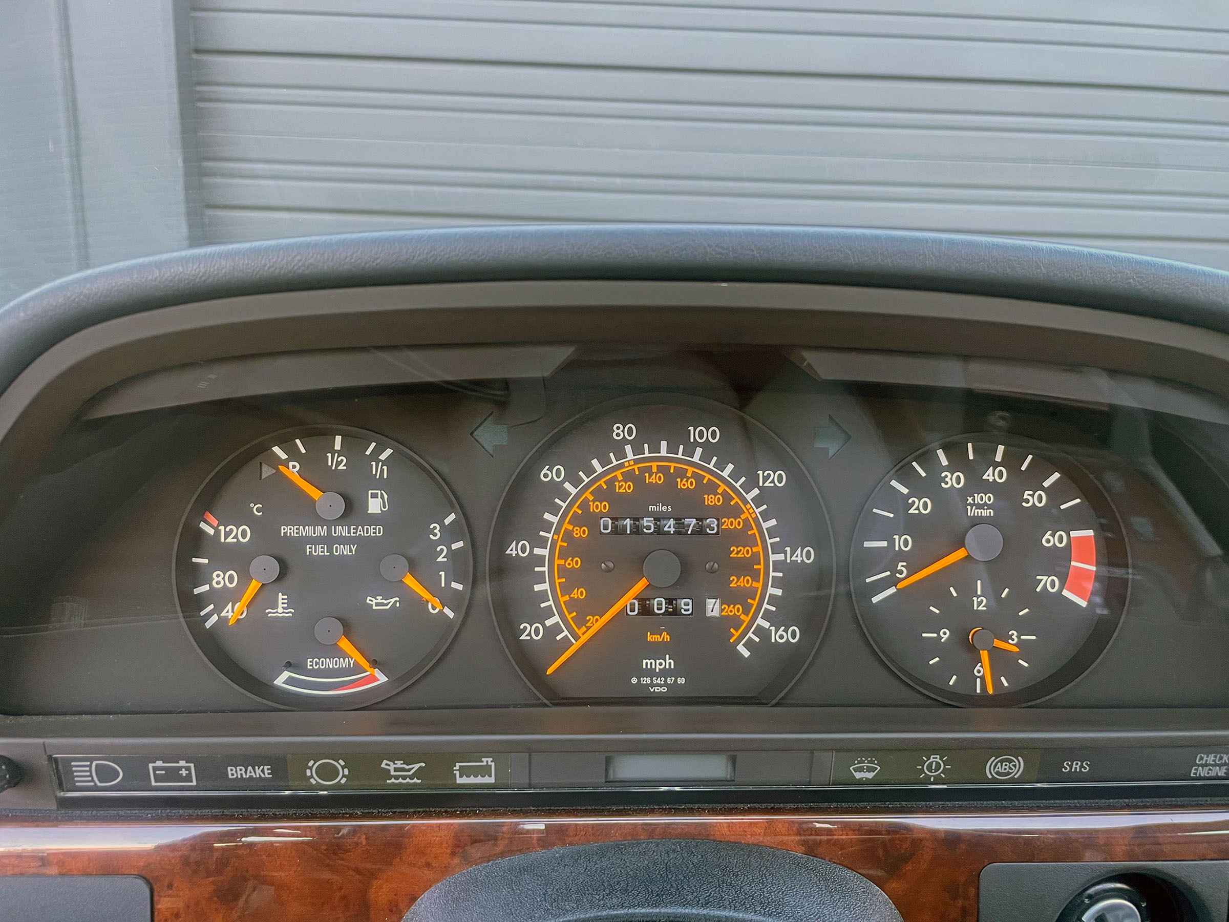Mercedes 560SEC 00021