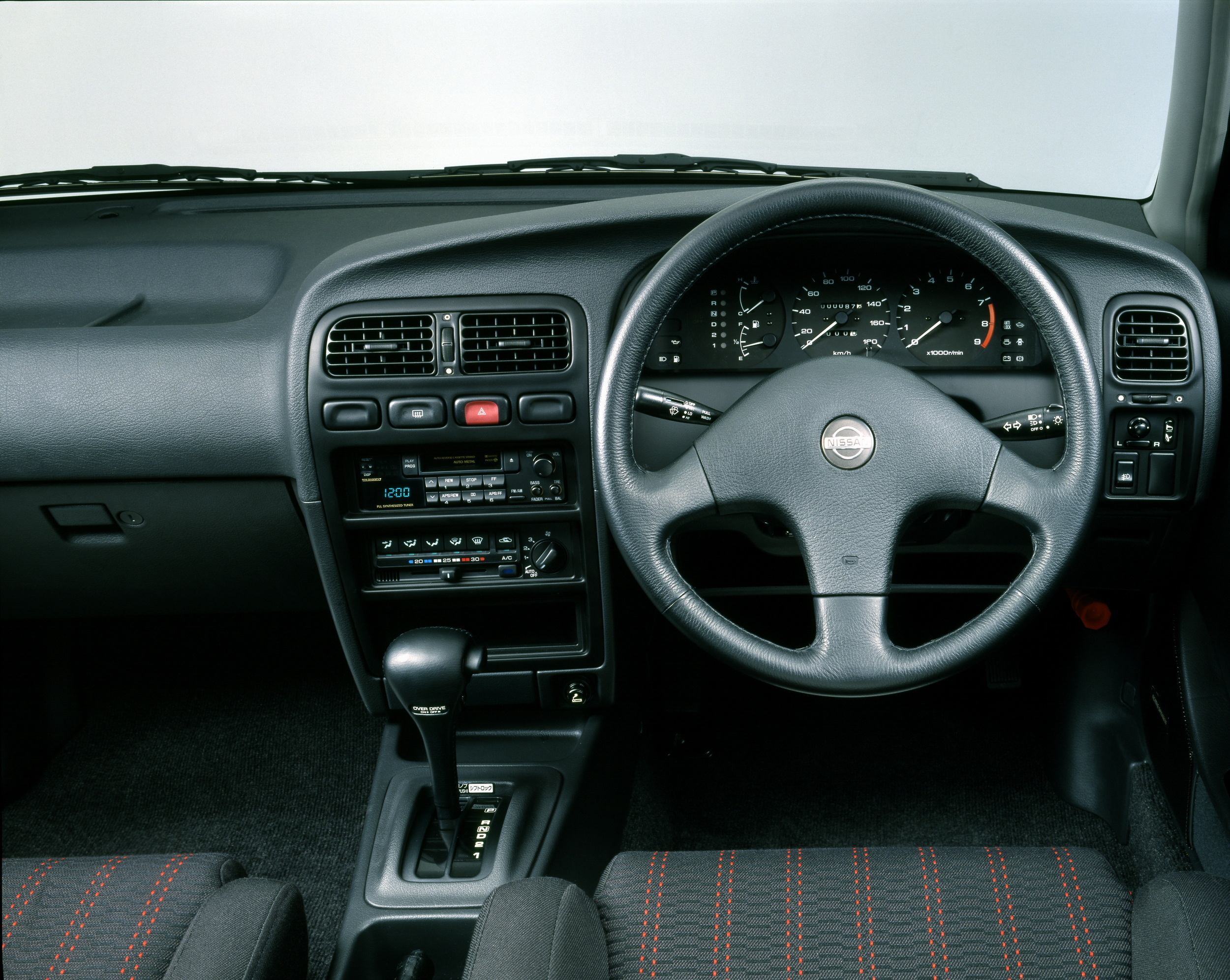 1990 Nissan Primera (3)