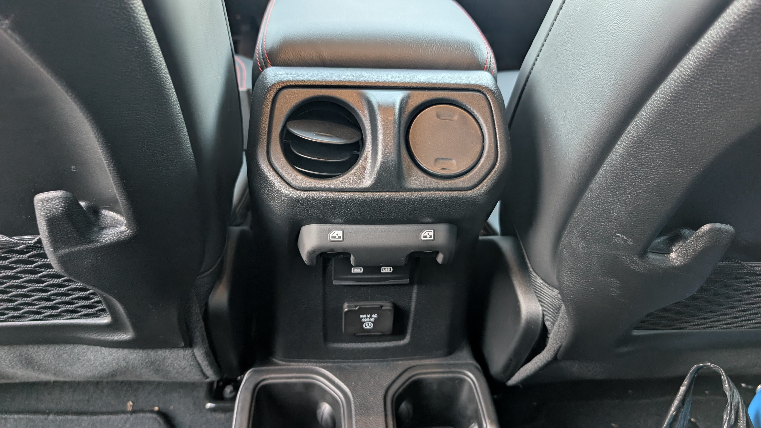 2025 Jeep Gladiator Rubicon for Carscoops by Stephen Rivers 49