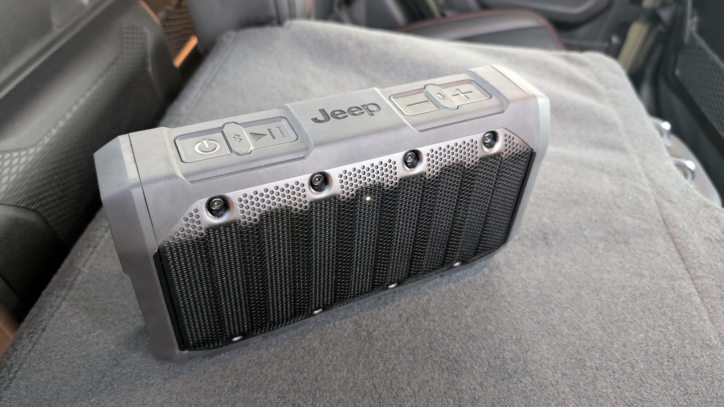 2025 Jeep Gladiator Rubicon for Carscoops by Stephen Rivers 70